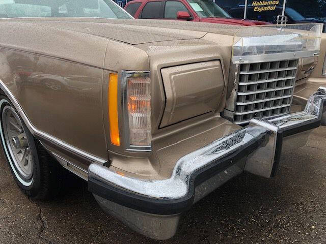 1977 Ford Thunderbird