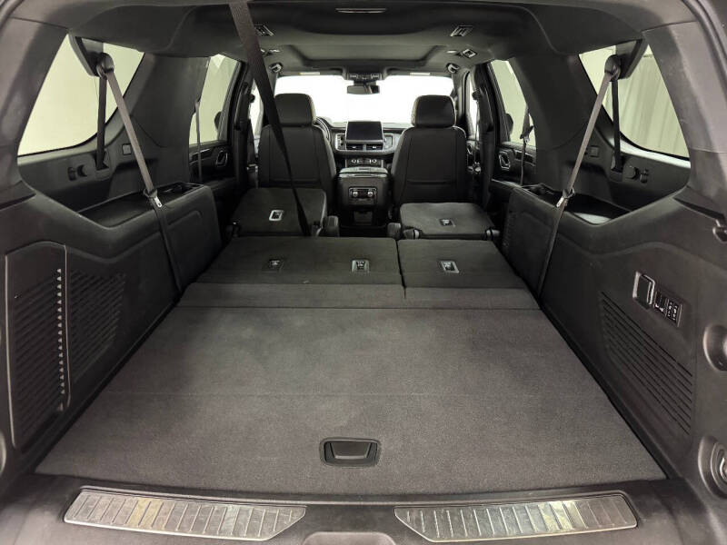 2023 GMC Yukon XL AT4