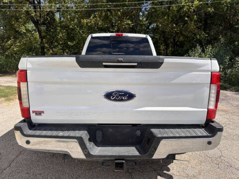 2019 Ford F-350 Super Duty Lariat