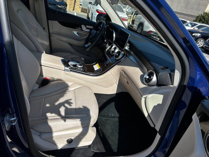 2018 Mercedes-Benz GLC GLC 300