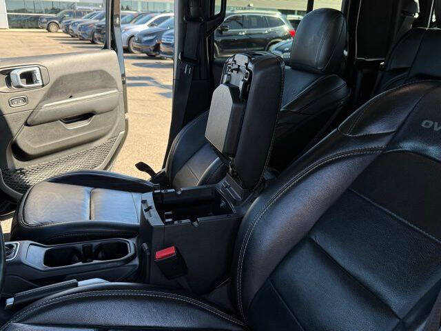 2022 Jeep Gladiator Overland