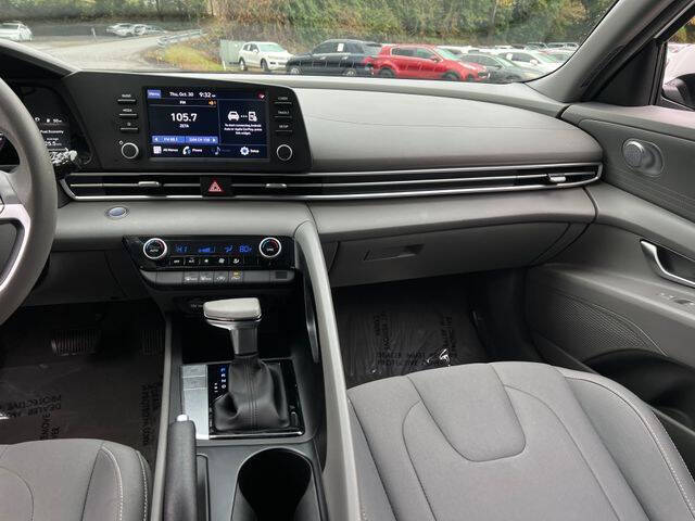 2023 Hyundai Elantra