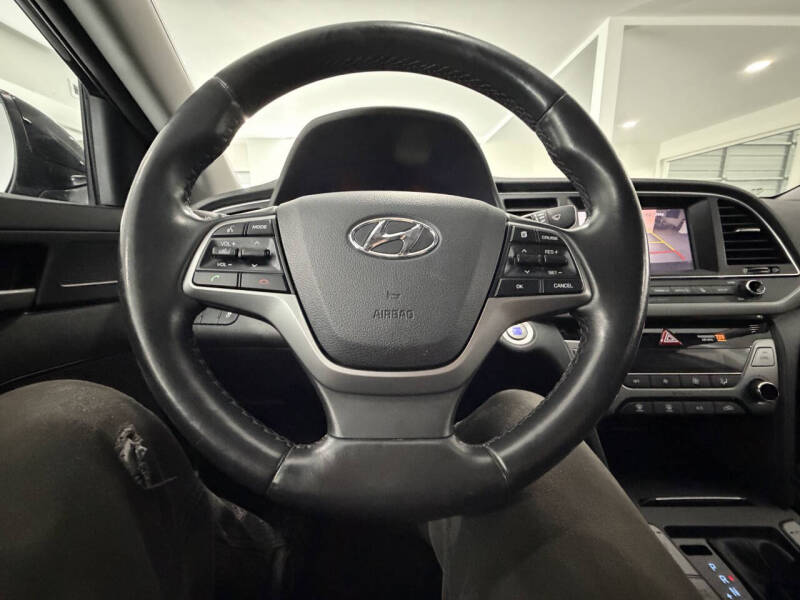 2017 Hyundai Elantra Limited