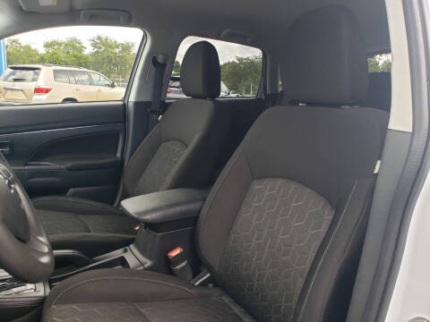 2022 Mitsubishi Outlander Sport ES