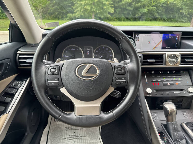 2018 Lexus IS 300