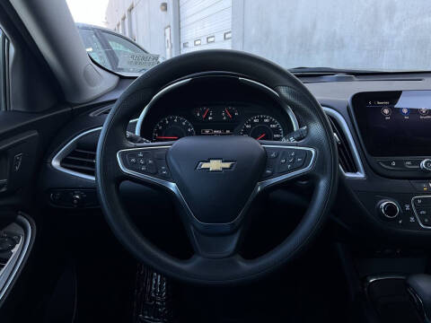 2023 Chevrolet Malibu LT