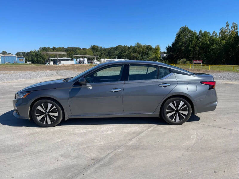 2020 Nissan Altima 2.5 SV