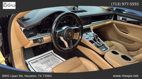 2017 Porsche Panamera