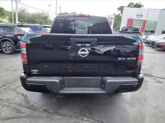 2023 Nissan Frontier SV