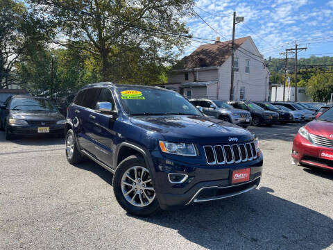 2015 Jeep Grand Cherokee for sale at Auto Universe Inc. in Paterson NJ