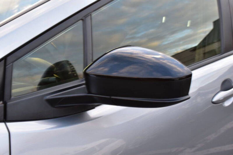 2023 Toyota Prius LE