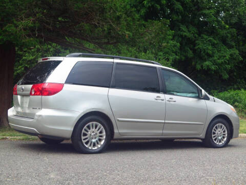 2008 Toyota Sienna XLE