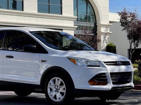 2016 Ford Escape S