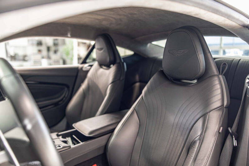 2020 Aston Martin DB11 V8