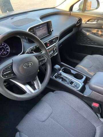 2019 Hyundai Santa Fe SE 2.4L