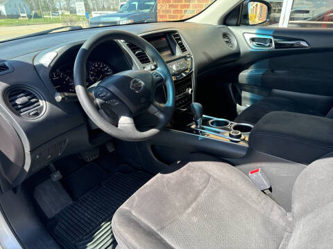 2015 Nissan Pathfinder SL