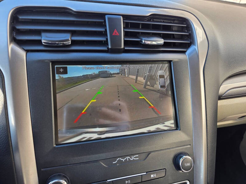 2019 Ford Fusion Hybrid SE