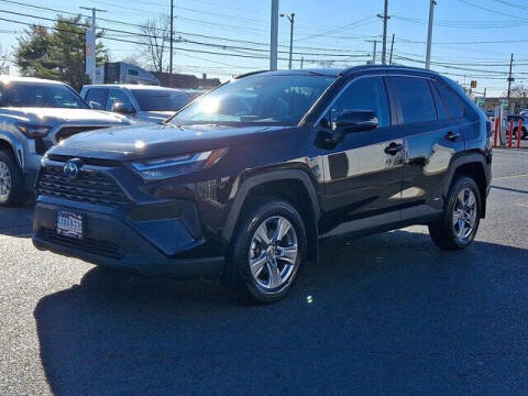 2022 Toyota RAV4 Hybrid XLE