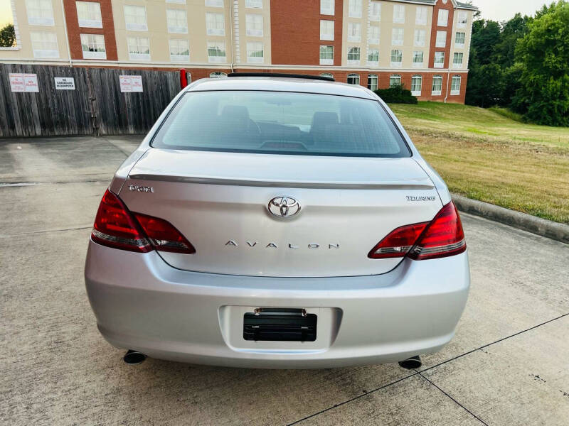 2008 Toyota Avalon Touring photo 16