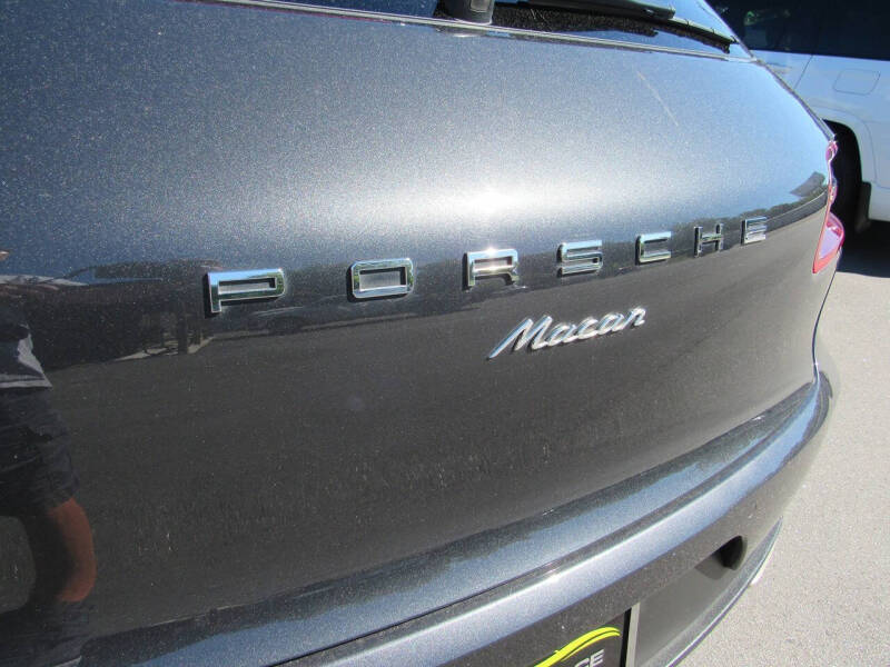 2018 Porsche Macan