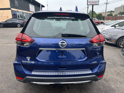 2018 Nissan Rogue S
