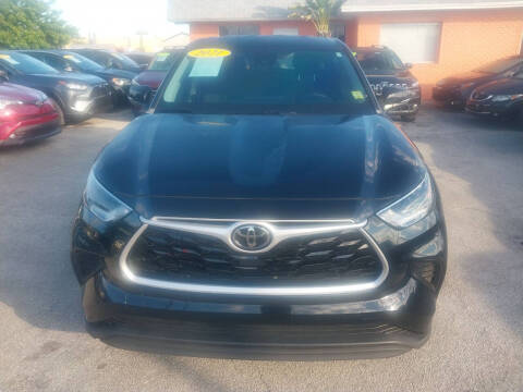 2021 Toyota Highlander L