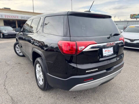 2017 GMC Acadia SLE-1