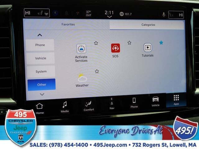 2026 Chrysler Pacifica Select