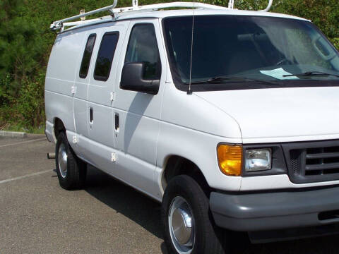 2005 Ford E-Series E-350 SD