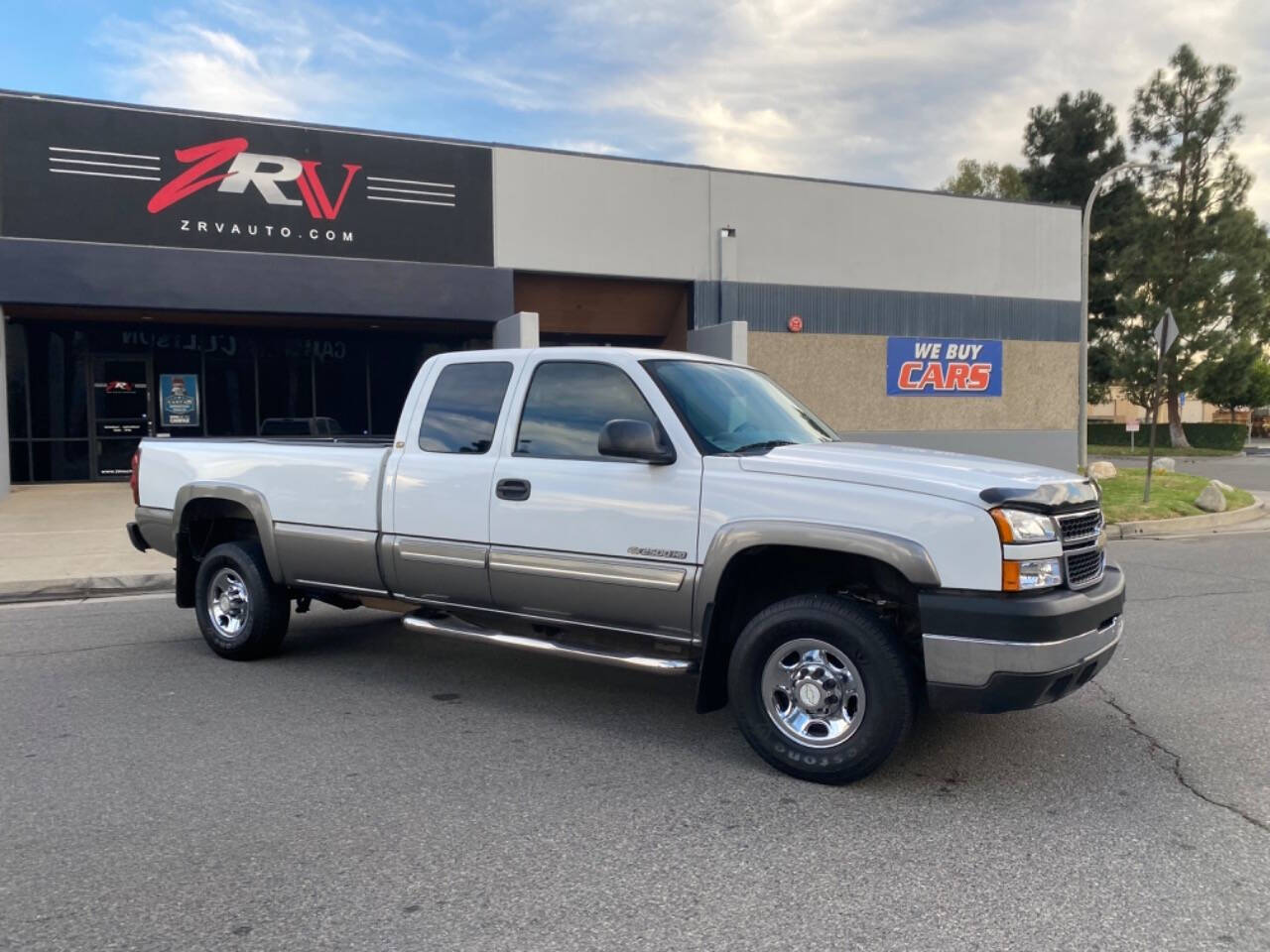 2006 Chevrolet Silverado 2500HD for sale at ZRV AUTO INC in Brea, CA