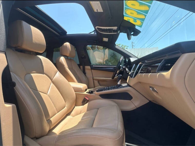 2018 Porsche Macan S