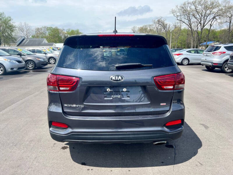 2019 Kia Sorento LX