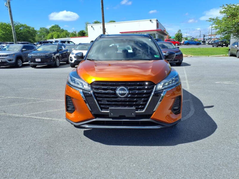 2024 Nissan Kicks SR