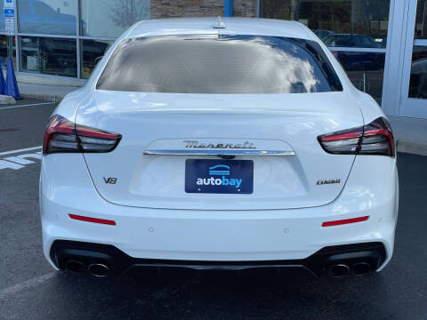 2023 Maserati Ghibli Trofeo