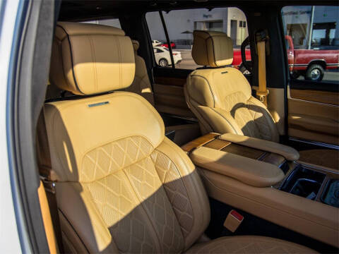 2024 Jeep Grand Wagoneer Series III