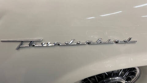 1957 Ford Thunderbird