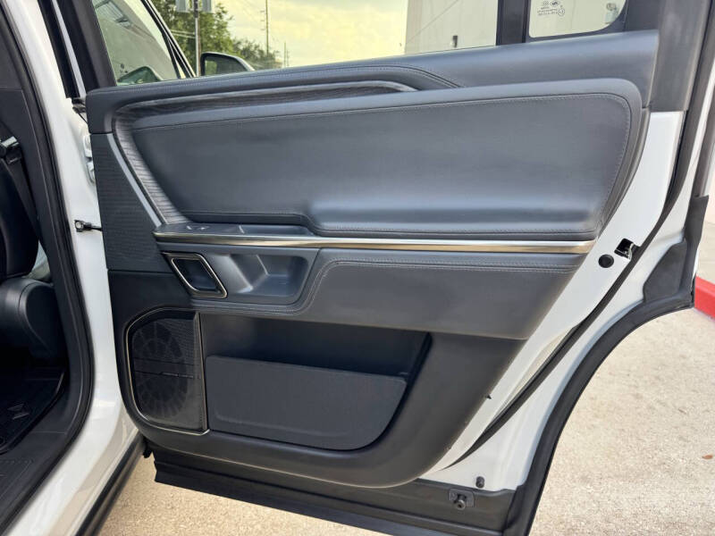 2022 Rivian R1S Launch Edition