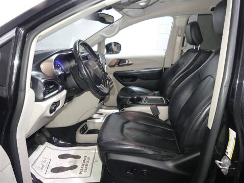 2018 Chrysler Pacifica Touring L Plus