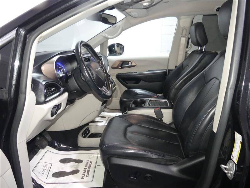 2018 Chrysler Pacifica Touring L Plus