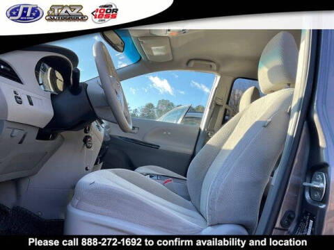 2014 Toyota Sienna