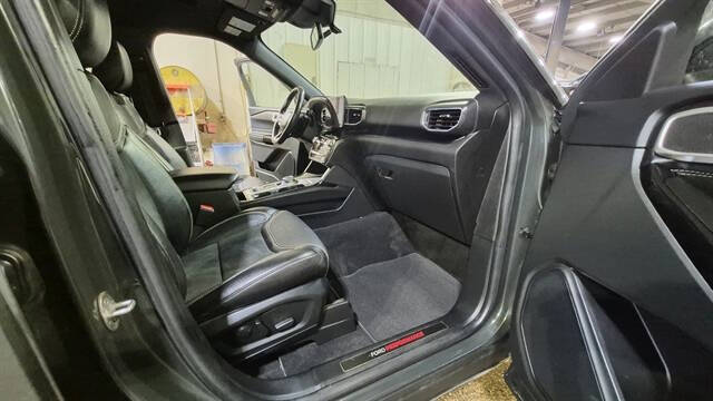 2022 Ford Explorer ST