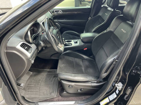 2017 Jeep Grand Cherokee SRT