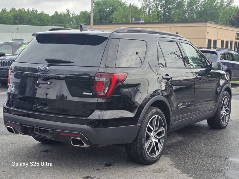 2016 Ford Explorer Sport