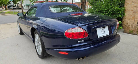 2005 Jaguar XKR