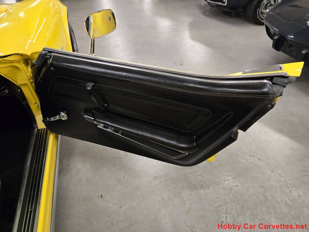 1974 Chevrolet Corvette 77