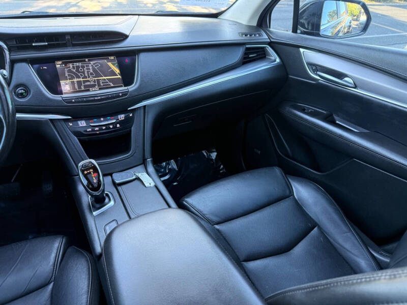 2018 Cadillac XT5 Luxury