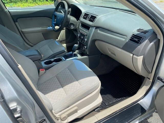 2012 Ford Fusion SE