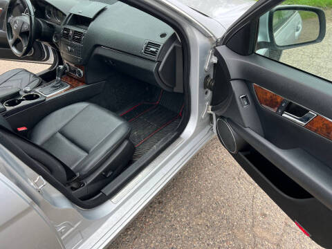 2009 Mercedes-Benz C-Class C 300 Luxury 4MATIC