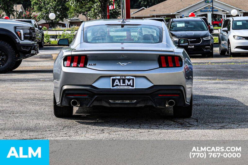 2025 Ford Mustang EcoBoost Premium
