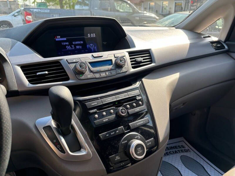 2012 Honda Odyssey EX-L w/DVD